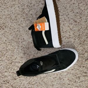 Vans SK8 Hi MTE  Black 9.5